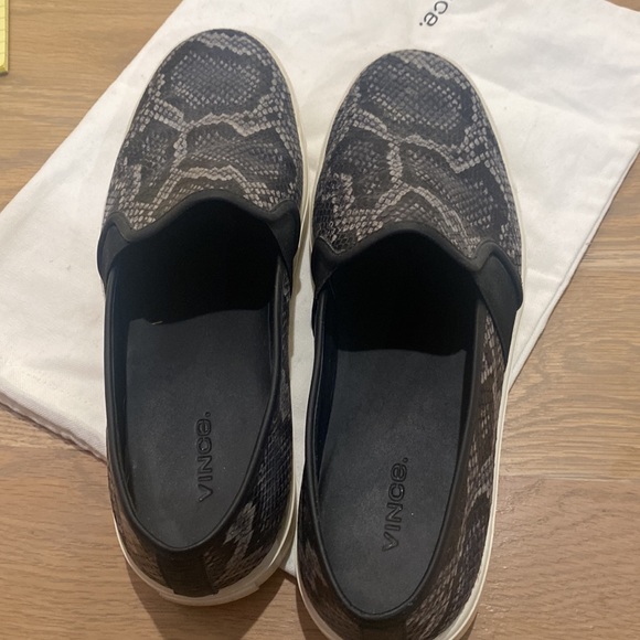 Vince Blair 5 granite azure snake print sz 9.5 - Picture 2 of 7
